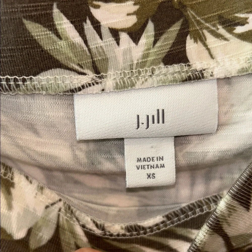 J. Jill Tropical Leaf Pencil Skirt - Black and Cream